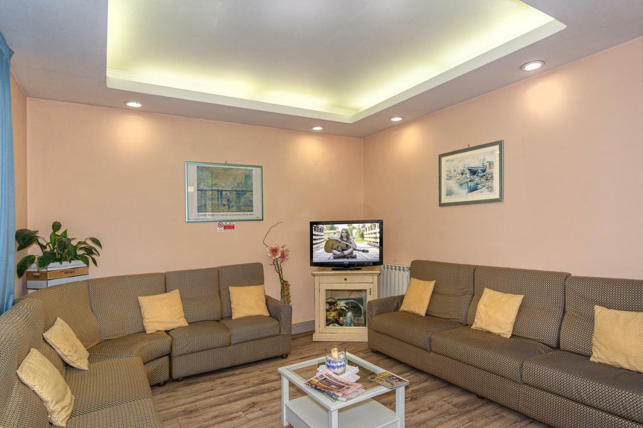 Hotel Perla Del Mare Lido di Camaiore Zewnętrze zdjęcie